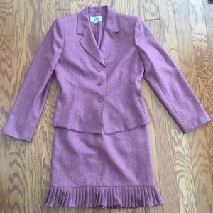 Le Suit Size 12 Tweed Suit
